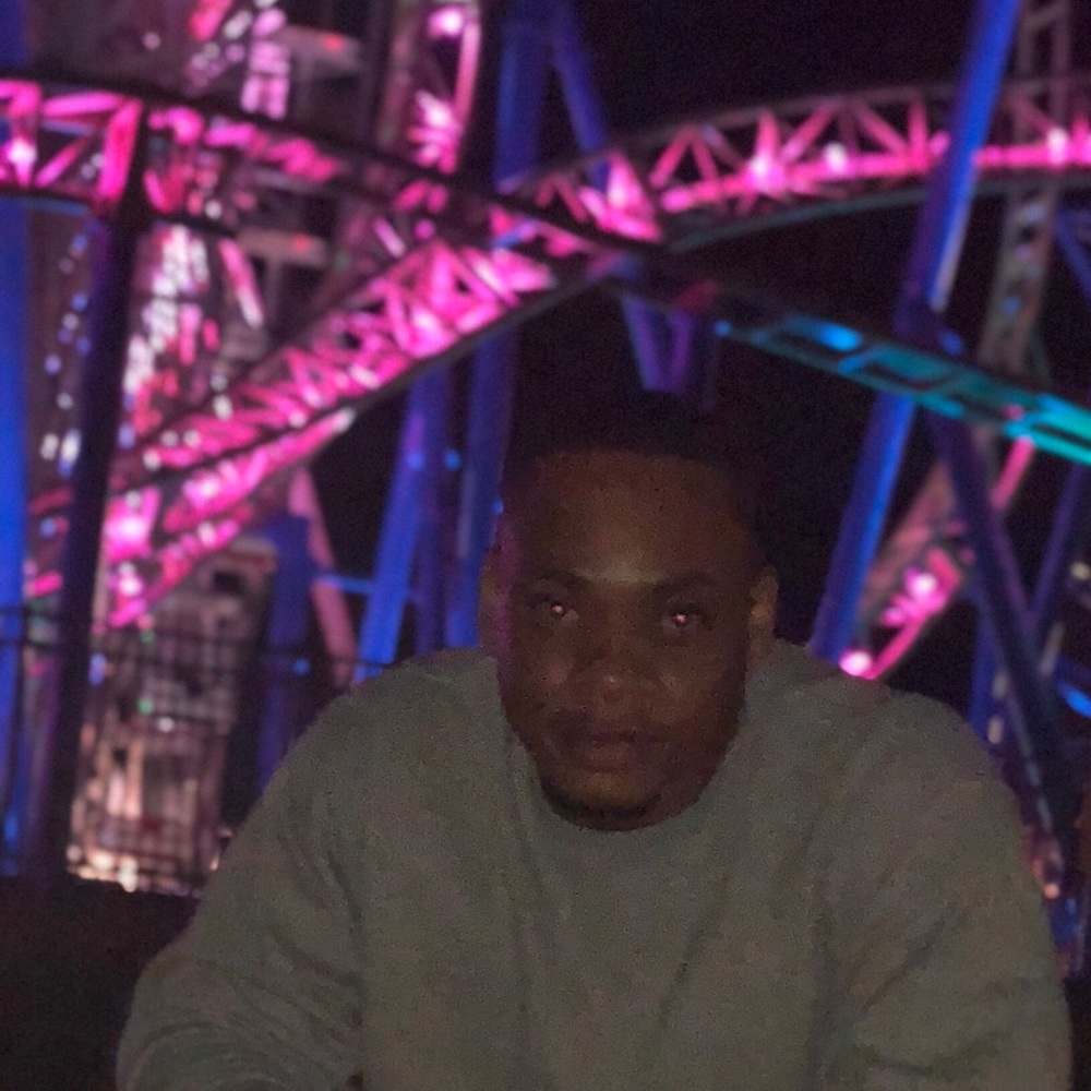 Meet your Posher, Bob